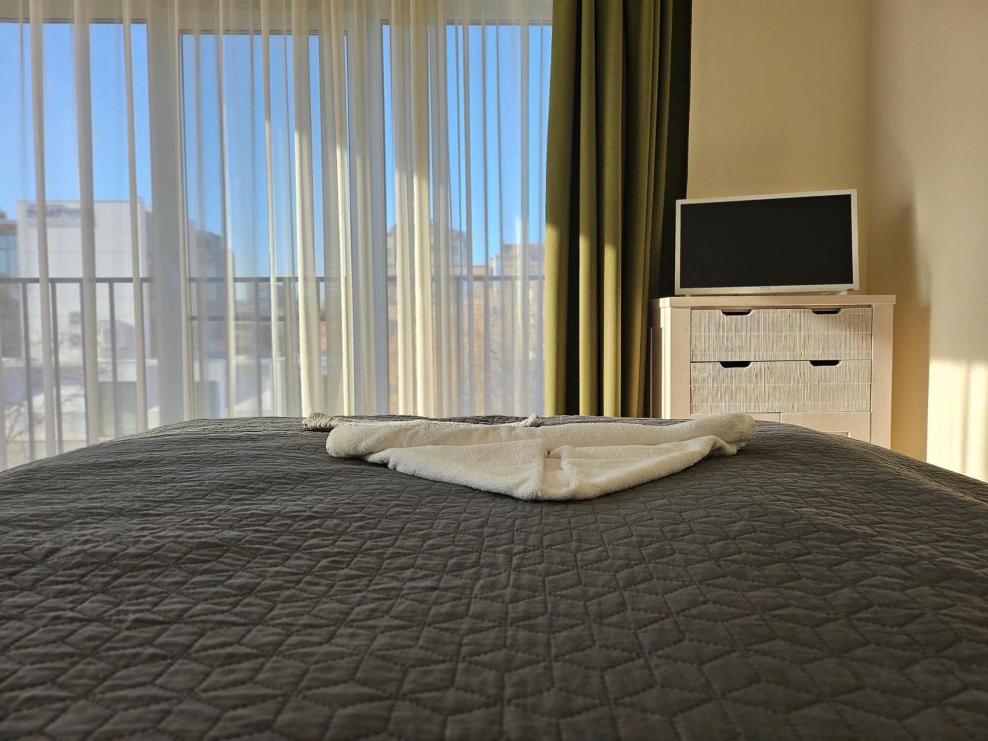 Downтown - Free Parking Apartamento Varna Exterior foto